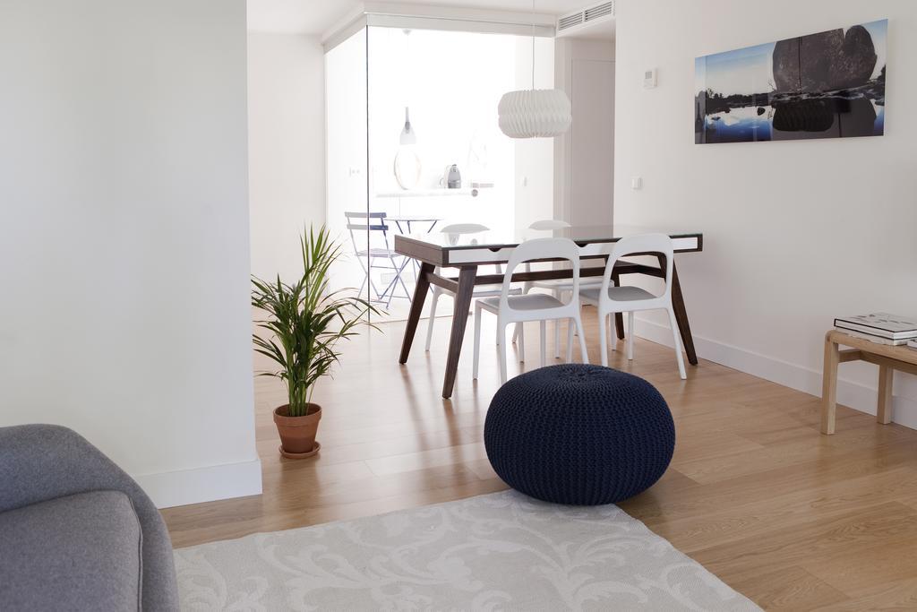 60 บัลโคนีส์ เออร์เบิน สเตย์ Apartment มาดริด ภายนอก รูปภาพ