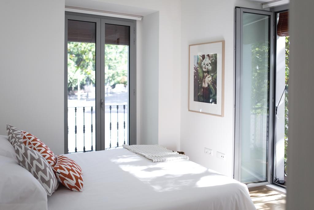 60 บัลโคนีส์ เออร์เบิน สเตย์ Apartment มาดริด ภายนอก รูปภาพ
